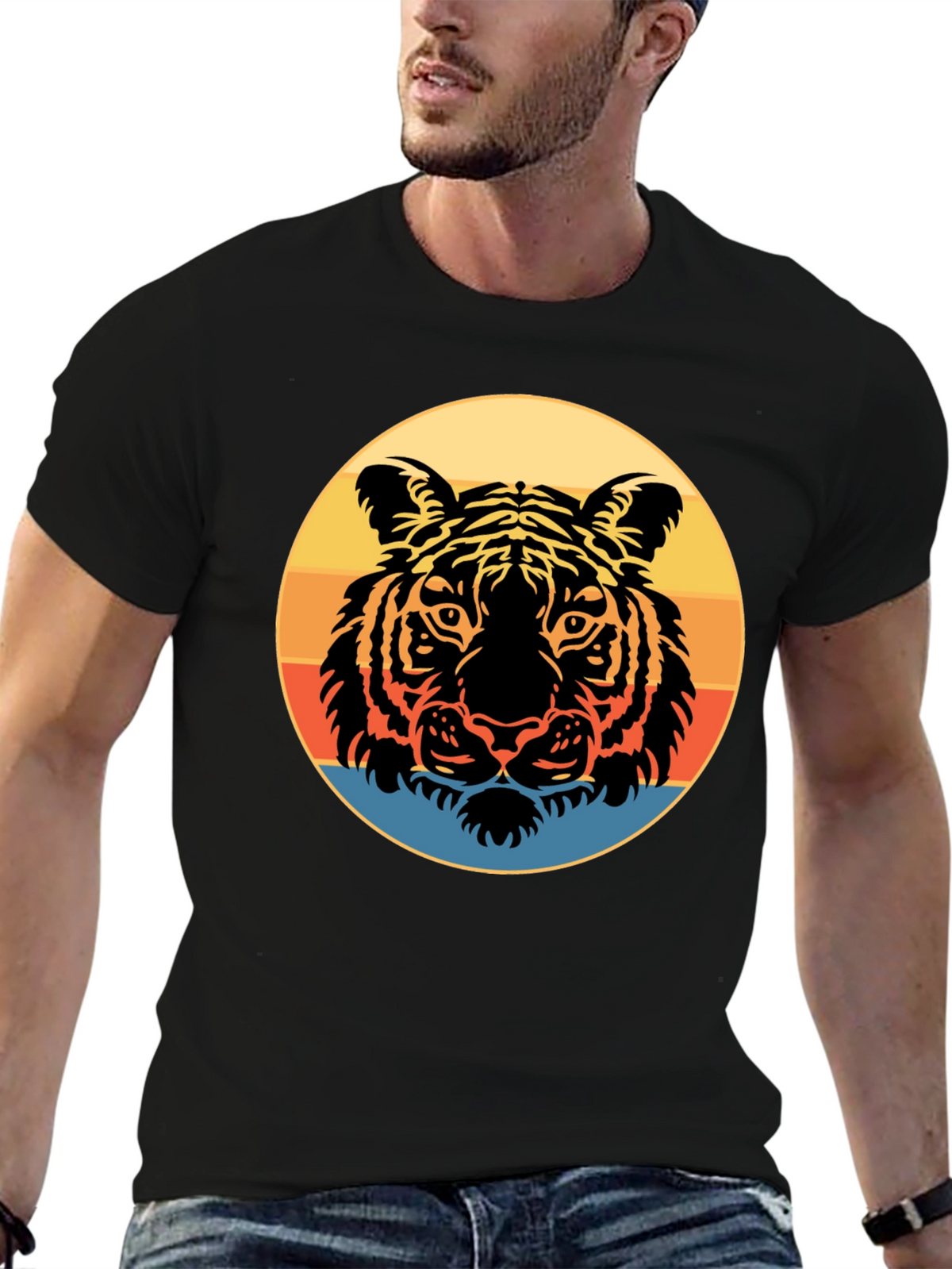 Retro Tiger Graphic Tee - Stylish Mens Black T-Shirt