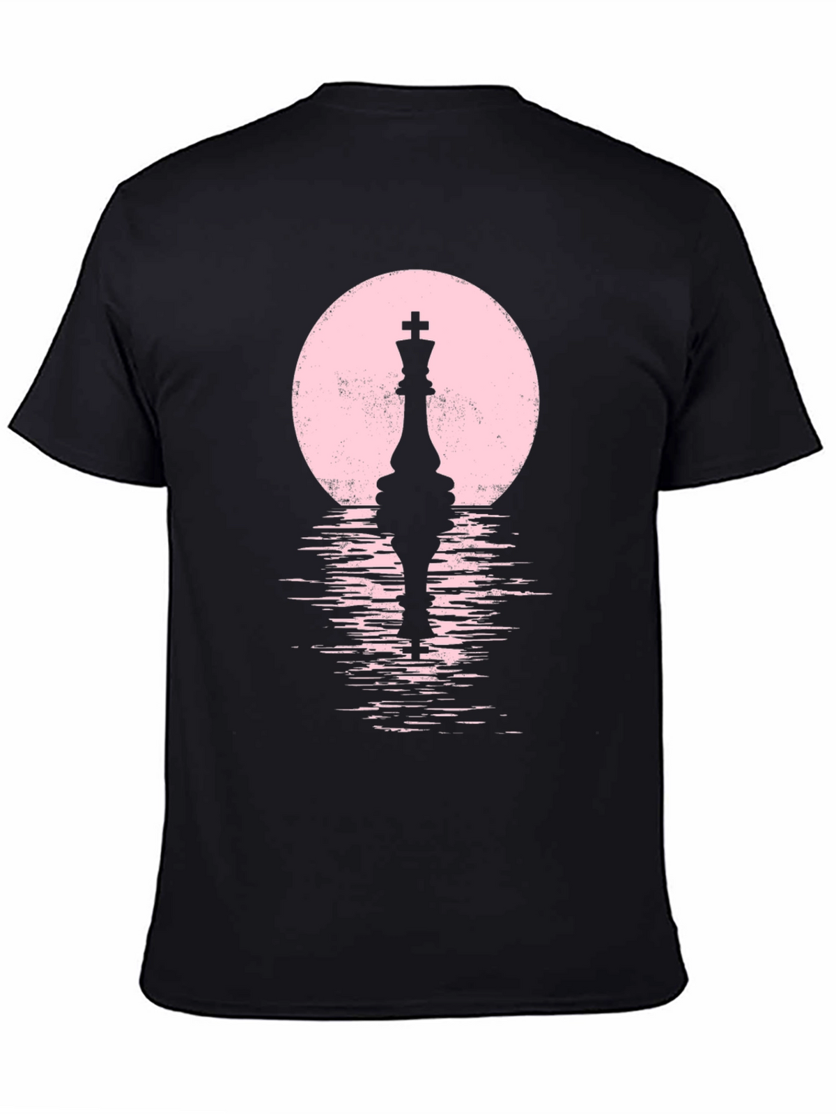 Chess King Graphic Tee - Stylish Black T-Shirt